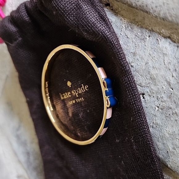 EUC! Kate Spade Bangle and Dust Bag - Picture 4 of 4